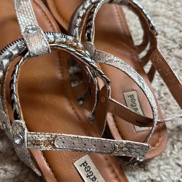 Sandals - Picture 3 of 3